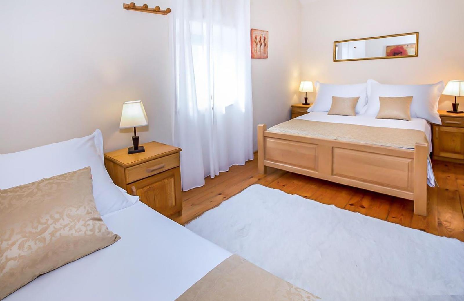 Villa Ognjistar In The Hinterland Of Makarska Riviera Zmijavci Екстериор снимка